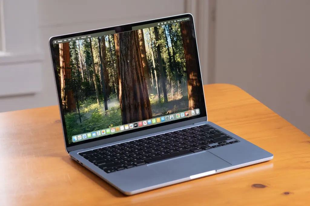 macbook pro rental